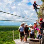 Aventura en la tirolesa de Scape Park Dominican Republic